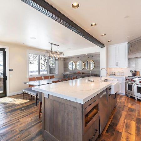 Deer Valley Luxury Home, Outdoor Seating, Hot Tub พาร์คซิตี ภายนอก รูปภาพ